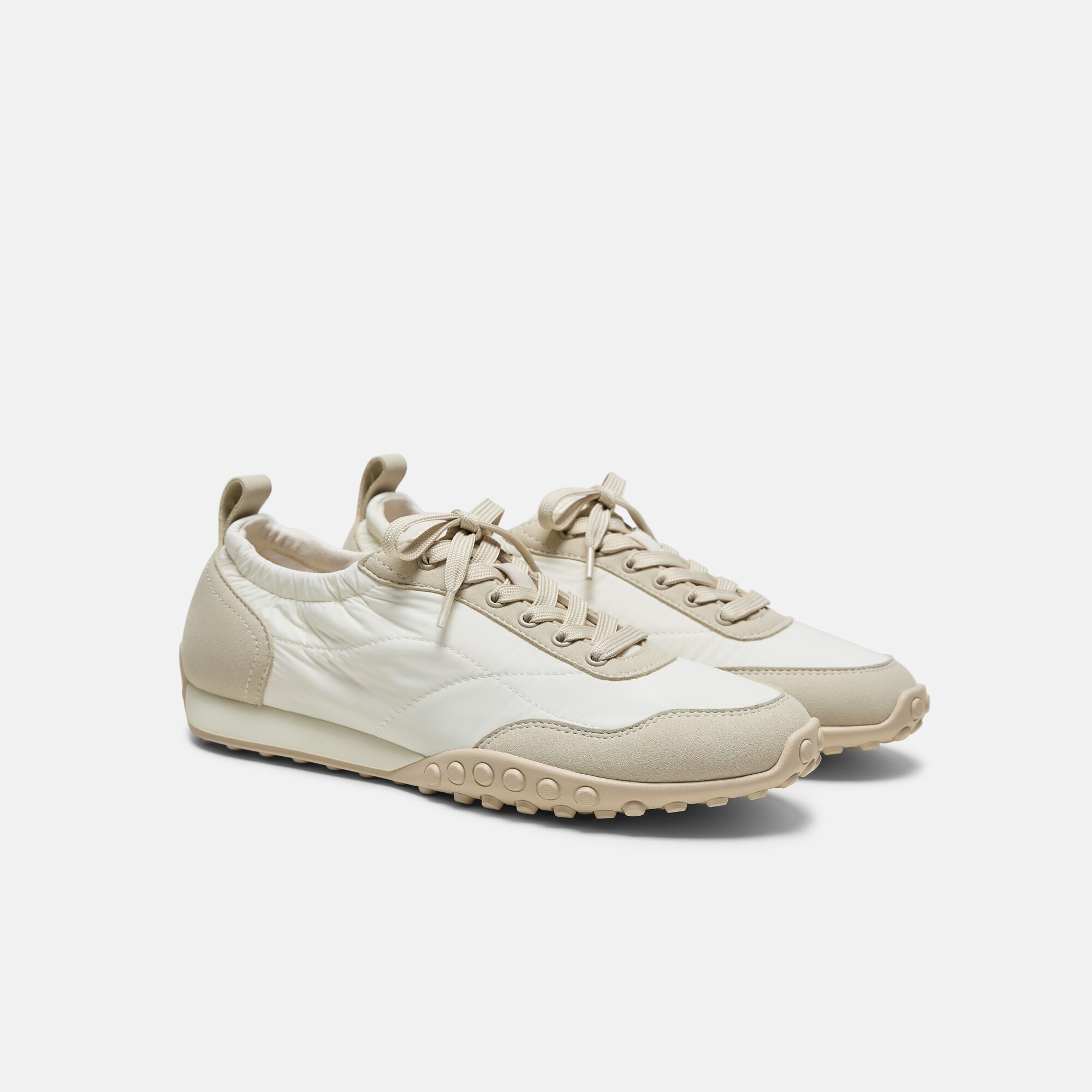 VIVAIA knit jogger sneakers in cream